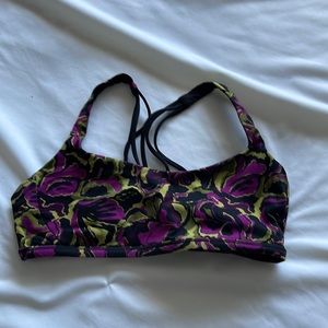 Lululemon free to be sport bra